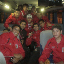 Jugadores del equipo cementero el jueves, antes del viaje a Tarija.