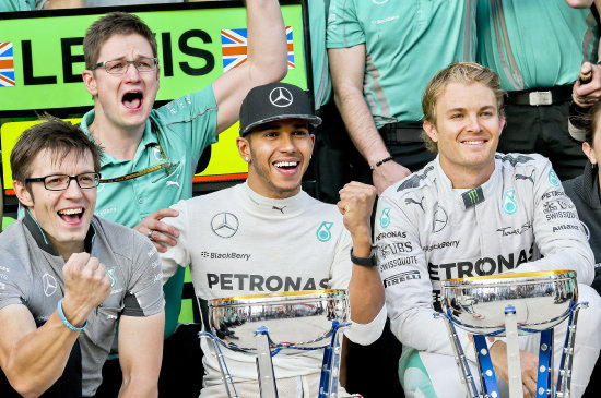 El ingls Lewis Hamilton (c) es el lder del Mundial de Pilotos, seguido del alemn Nico Rosberg (d).