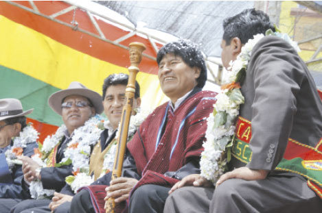 Acto. El presidente Evo Morales particip del aniversario de la provincia pacea Eliodoro Camacho.