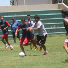 El equipo cementero realiz una prctica de ftbol ayer, en El Bosquecillo de Fancesa.