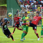 Oscar Daz se encarg de anotar el primer gol para el cuadro de Wilstermann.