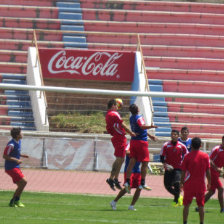 El plantel docto de San Francisco Xavier cerr sus prcticas ayer, en el estadio Patria.