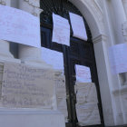 PROTESTA. Casi dos das estuvieron cerradas las puertas del edificio central de la Universidad San Francisco Xavier.