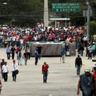 VIOLENCIA. Vista de los disturbios protagonizados por maestros en la ciudad de Chilpancingo, en el Estado de Guerrero.