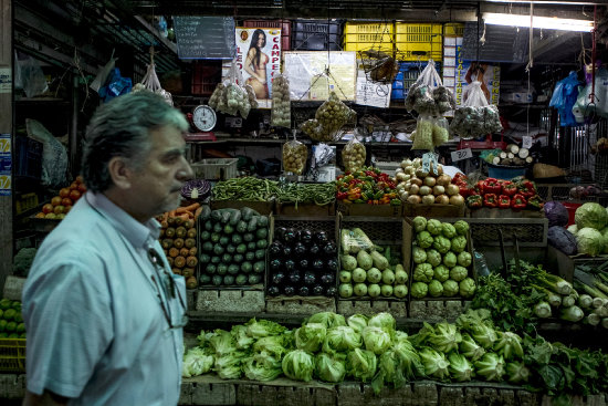 ECONOMA. Venezuela atraviesa una complicada situacin econmica.