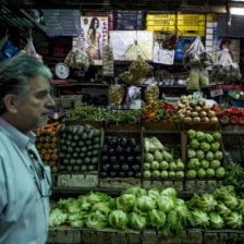 ECONOMA. Venezuela atraviesa una complicada situacin econmica.