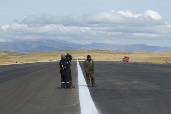 CONSTRUCCIN. El aeropuerto de Alcantar estar concluido en mayo del prximo ao.