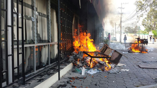 DISTURBIOS. Las manifestaciones de protesta por las desapariciones se intensifican en Mxico.