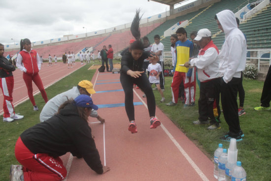 Ayer se cumpli la segunda jornada de trabajo para el atletismo.