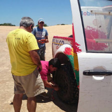 Careaga se subi al blido de Bulacia en las arenas de Santa Cruz.