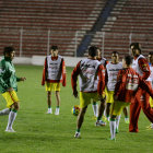 La seleccin boliviana sostuvo ayer su ltima prctica antes de enfrentar esta noche a la Vinotinto.