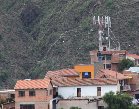 SERVICIO. El internet y la seal de telefona mvil no se repuso hasta las 11:30.