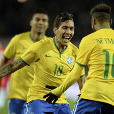 Firmino (i) le dio el triunfo a Brasil, que ayer jug frente a Austria.