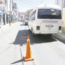 ORDEN. Los dos carrilles de la calle Pando permanecieron ayer transitables.