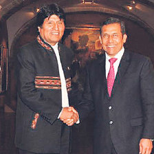 RELACIN. Los presidentes de Bolivia y de Per, Evo Morales y Ollanta Humala, respectivamente.