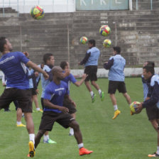 Los acadmicos quieren tener un domingo totalmente celeste.