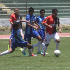 Fancesa y Nacional Sucre se enfrentaron ayer, en el estadio Patria.