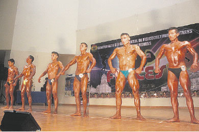 Un pasado campeonato local de fisicoculturismo.