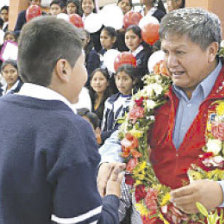 CANDIDATO?. El alcalde Moiss Torres en un reciente acto de la Alcalda de Sucre.