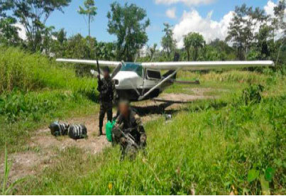 ESTRELLADA. La narcoavioneta cay en una regin selvtica peruana.