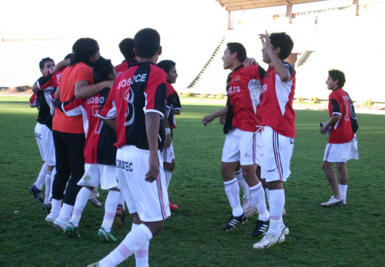 El campen chuquisaqueo sigue tercero de la Serie C de la Copa Simn Bolvar-Nacional B.