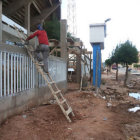 OBRAS. La Gobernacin, a travs de una empresa constructora, ejecuta la ampliacin del Estadio Patria, que contempla el muro perimetral y las aceras.