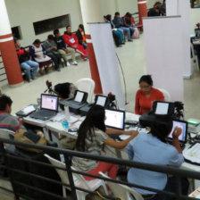 CHUQUISACA. Anoche se advirti alta concurrencia para el registro biomtrico en oficinas del TED Chuquisaca.