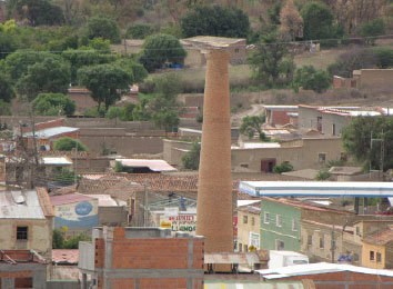 PATRIMONIO. La chimenea de la ex fbrica de alcohol es smbolo de los culpineos.