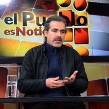 VICECANCILLER. Juan Carlos Alurralde en una entrevista con el canal estatal.