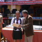 ENTREGA. Los estudiantes recibieron ayer las tablets.