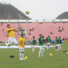 Los albiverdes no deben fallar para seguir con chances de campeonar.