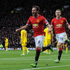 El espaol Juan Mata anot en el triunfo del Manchester United.