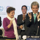 ACUERDO. La secretaria de la ONU para el medio ambiente, Christiana Figueres, y el presidente de la Cumbre Climtica, Manuel Pulgar Vidal.