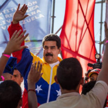 PROPUESTA. Nicols Maduro durante una marcha contra el 