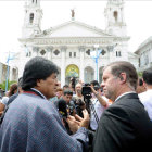 INTEGRACIN. El presidente Evo Morales durante una entrevista con medios internacionales, ayer, en Argentina.