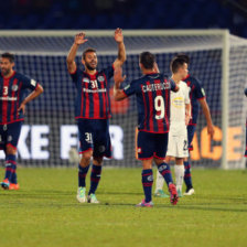 La celebracin de los jugadores de San Lorenzo, luego de su angustiosa victoria sobre el Auckland City, en la segunda semifinal del Mundial de Clubes.