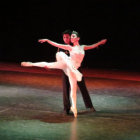 DANZA. Los protagonistas de la obra Cascanueces en la presentacin anoche.