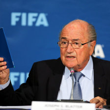 Joseph Blatter anunci restaurar la imagen del ftbol