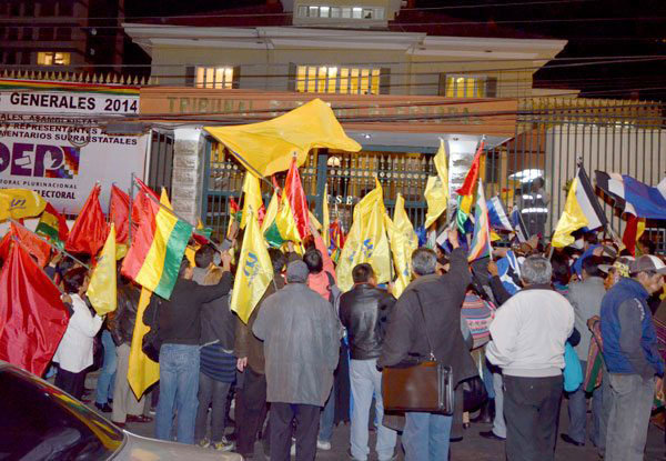 REGISTRO. Hubo intensa actividad en todos los tribunales electorales departamentales del pas.