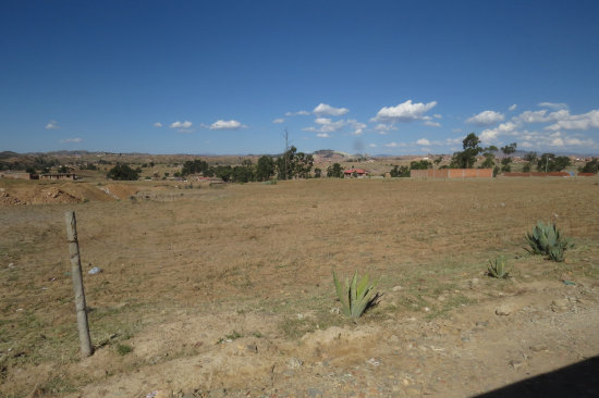 SUPERFICIE. El rea de Asentamiento Industrial en Lajastambo tiene siete hectreas.