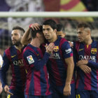 Messi, Neymar y Surez celebran uno de los goles del partido.