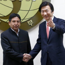 CITA. Embajadores de Bolivia y Corea de Sur.