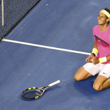 El espaol Rafael Nadal festeja su triunfo en el Abierto de Australia.