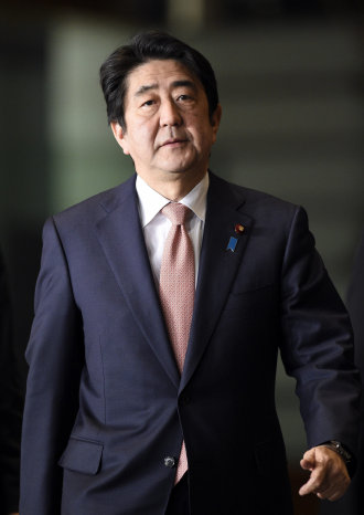 CONFLICTO. Shinzo Abe.