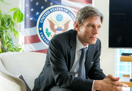 EMISARIO. Tom Malinowski represent a Estados Unidos en el acto de posesin de Evo.