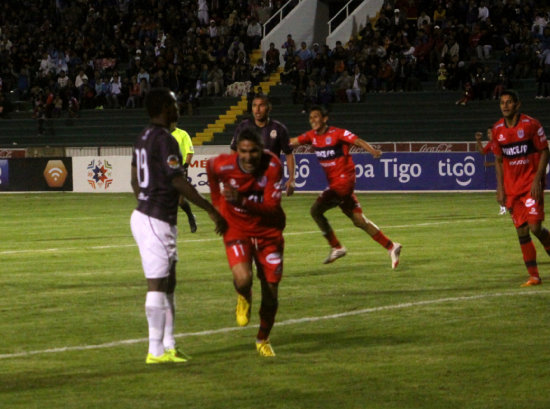 La celebracin de Martin Palavicini luego de anotar su primer gol del campeonato y darle a Universitario el primer triunfo del torneo Clausura.