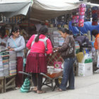 VENTA. Los comercios tienen abundante mercadera de utiles escolares.