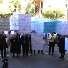 MARCHA. Hubo movilizacin para pedir justicia por supuesta negligencia mdica.