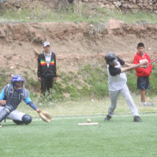 Huacatayas y Bravos igualan en la serie final de Mayores Varones.