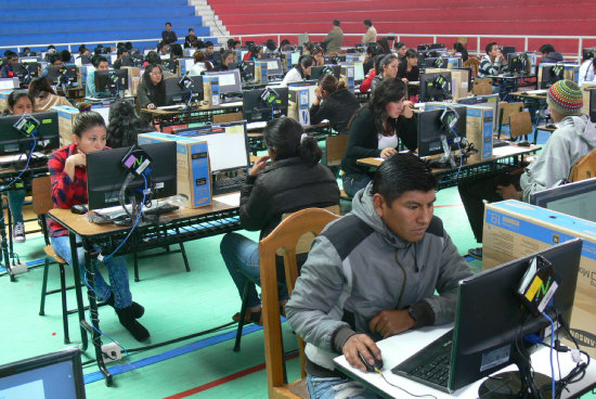 OPORTUNIDAD. Los postulantes que no aprobaron ayer podrn acceder a un segundo examen que se dar la prxima semana.